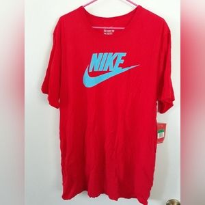 Mens Nike T-shirt Red and baby blue XL